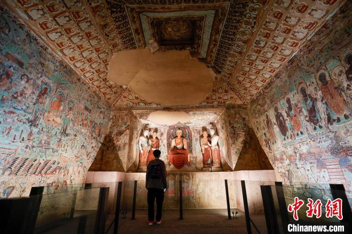 敦煌特展亮相故宮午門三大復(fù)原窟再現(xiàn)盛況