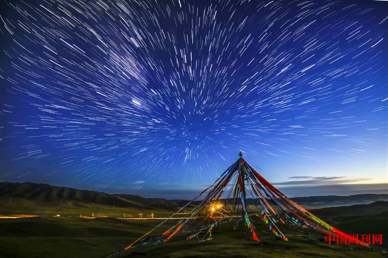 攝圖網(wǎng)_500593994_青海湖星空(企業(yè)商用).jpg 攝圖網(wǎng)_500593994_青海湖星空(企業(yè)商用).jpg