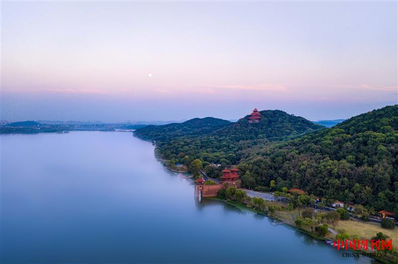 攝圖網(wǎng)_501058757_武漢東湖綠道航拍(企業(yè)商用).jpg 攝圖網(wǎng)_501058757_武漢東湖綠道航拍(企業(yè)商用).jpg