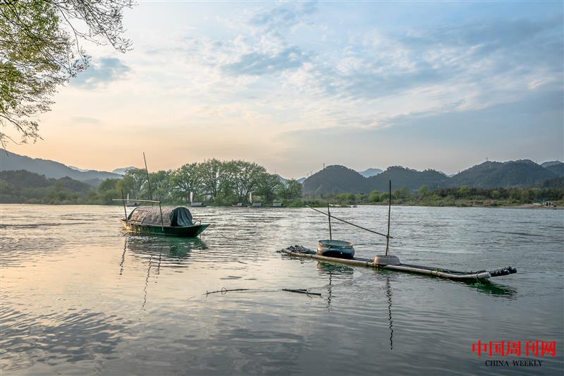 攝圖網_500650012_古堰畫鄉小舟夕陽(企業商用).jpg 攝圖網_500650012_古堰畫鄉小舟夕陽(企業商用).jpg