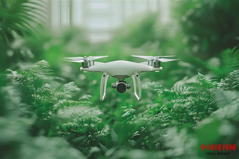 攝圖網(wǎng)_601594203_智能農(nóng)業(yè)中的肥料機(jī)器人(企業(yè)商用).jpg 攝圖網(wǎng)_601594203_智能農(nóng)業(yè)中的肥料機(jī)器人(企業(yè)商用).jpg