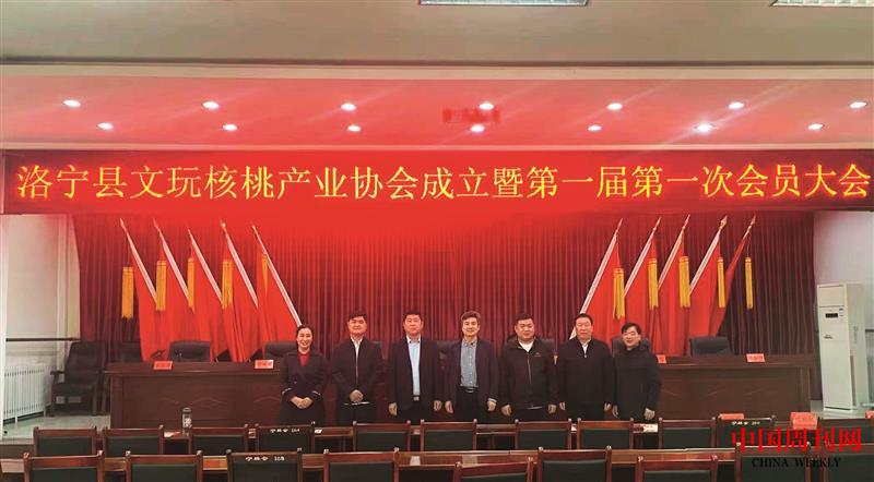 72fda35c952cbee68f61bd2f692f9db6.jpg 72fda35c952cbee68f61bd2f692f9db6.jpg